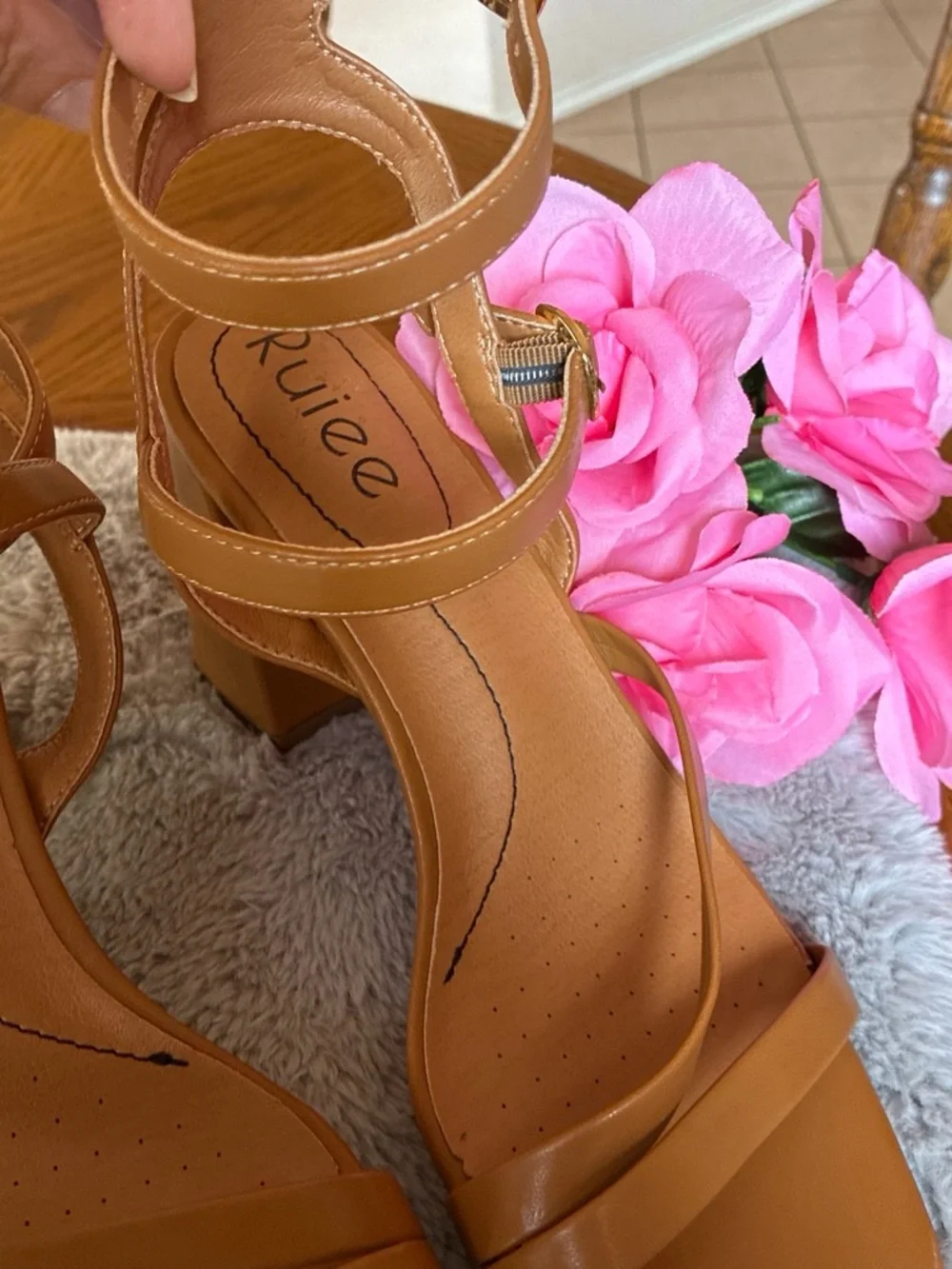 Classic Tan Strappy Heeled Sandals with Ankle Strap